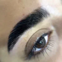 آموزش تخصصی لیفت ابرو و مژه