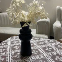 گلدان مشکی