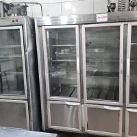 یخچال و سایر لوازم رستوران