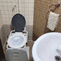 توالت فرنگی دیواری آسانا کم‌جا و راحت