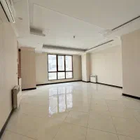 فروش آپارتمان ۸3متری لاله صحرا