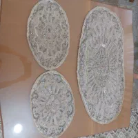 رومیزی مروارید دوزی شده