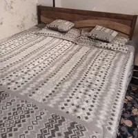 تخت دونفره همراه با تشک طبی اصل رویال گارانتی دار