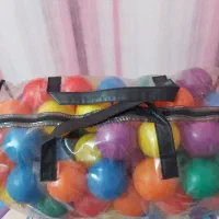 توپ و استخر بادی