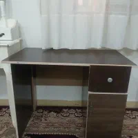 میز خیاطی در حد نو