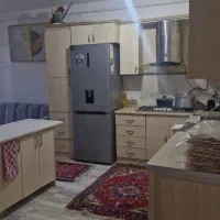 خانه در باغ معروف