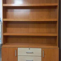 کتابخانه چوبی