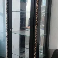 ویترین گل اناری