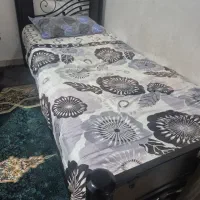 تخت تکنفره به همراه تشک