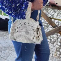 میدونید صنایع دستی مدرن  ما سبک روسی و قابل شتشو.