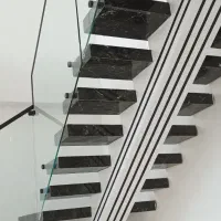 نقاشی ساختمان رنگارنگ