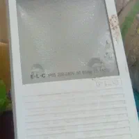 پرژکتور قوی
