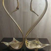 مجسمه قو عاشق