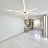 ۶۷ متری دوخواب تختخور/ دوکله نور / روبه نما