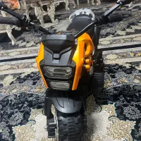 موتورسیکلت شارژی دوموتوره