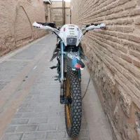 تریل ۲۰۰ کویر|موتورسیکلت|شیراز, سیاه سنگ|دیوار