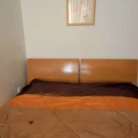 تخت دو نفره چوب