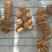 حلقه و سبد حصیری چوبی