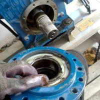 تعمیرات وساخت کلیه لوازم های گیربکس وگرلس آسانسور