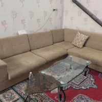 مبل و میز تلویزیون
