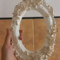 قاب عکس و سنگ مصنوعی
