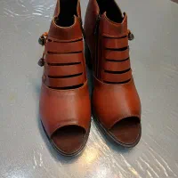 کفش طرح صندل