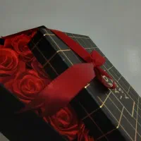 باکس گل روبانی قرمز