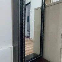 دراور و اینه قدی
