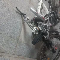 یک دونه دوچرخه بسیار عالی نیاز به پول دارم