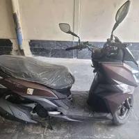 sym j200