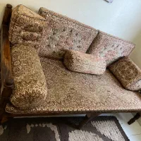تخت سنتی چوبی
