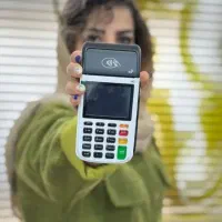 کارتخوان تحویل فوری با سیم کارت همراه اول