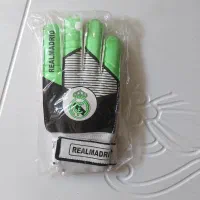 دستکش دروازه بانی با هدیه