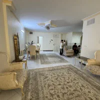 اپارتمان۱۳۰ متری فول امکانات