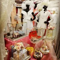 تعدادی لباس مجلسی و عقد نو فروش در منزل