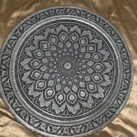 سینی مسی قدیمی قلم کاری دست بسیار تمیز وشیک