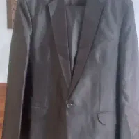 کت و شلوار قهوه ای خوشرنگ براق برند گوچی