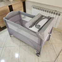 تخت و پارک کنار مادر نوعه نو