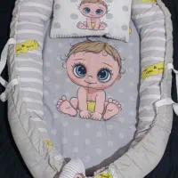 سرویس نوزاد ست کامل پتو تشک متکا با آغوشی