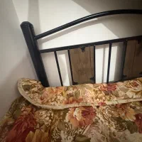 تخت خواب یک نفره