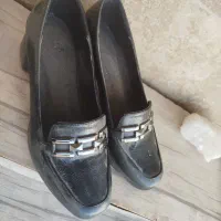 کفش سایز 37|کیف، کفش، کمربند|تربت جام, تیپ ۳۸ زرهی تربت جام|دیوار