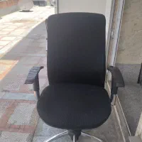 صندلی اداری چرخشی