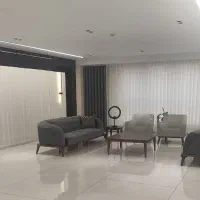 نورگیری بینظیر /۸۰متر /نوساز /۲خواب