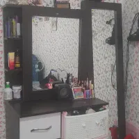 میز آرایش با صندلی