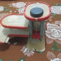 پارکینگ اسباب بازی چوبی