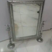 آینه|آینه|شاهین‌شهر, خانه کارگر|دیوار