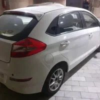 ام وی ام هاچ بک سفیدمدل۱۳۹۱فوق العاده کم کار