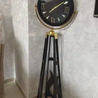 ساعت ایستاده