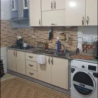 طبقه-بالا-مستقل