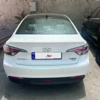 سوناتا هیبرید ۲۰۱۷ gls